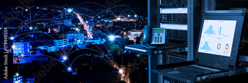 Fotomural Management and monitoring monitor in data center and connectivity lines over nig