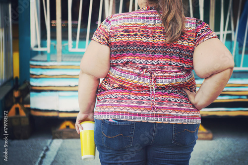Fotografía Obese woman at a carnival