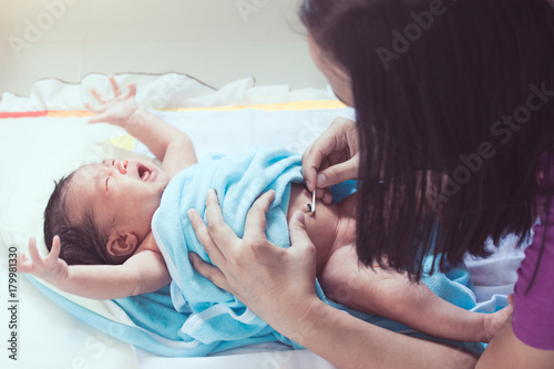 baby cries after bath