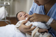 © Rawpixel.com - A newborn baby