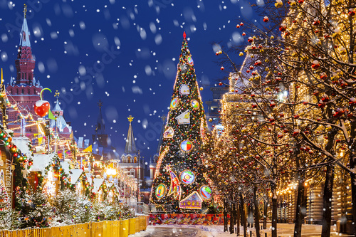 Foto Christmas in Moscow. Christmas tree on Red Square