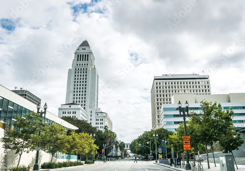 Fototapeta Los Angeles biala-ulica-los-angeles-w-kalifornia