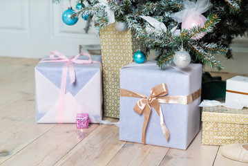 Canvas Print - Christmas tre with presents