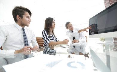 Wall Mural - business team discussing sales statistics