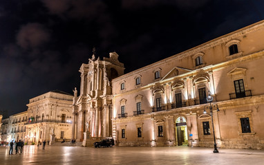 Wall Mural - Archbishop's Palace and Syracuse Cathedral in Syracuse - Sicily, Italy