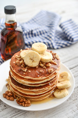 Wall Mural - Pancakes with banana