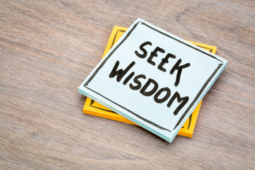 Wall Mural - seek wisdom reminder note