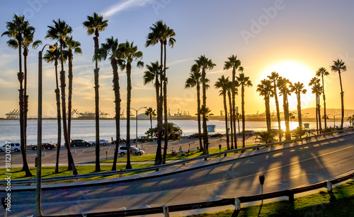 Fotografía California sunset in the coast of Long Beach