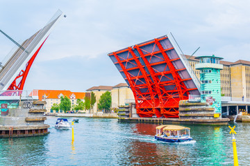 Canvas Print - Knippelsbro bascule bridge in Copenhagen, Denmark.