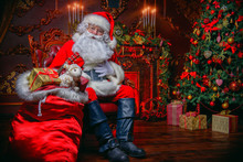 Santa With Gifts