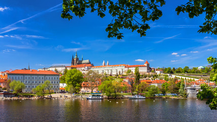  Prague Castle and Saint Vitus Cathedral, Czech Republic. Panoramic view