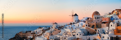 Santorini skyline sunset Canvas-taulu