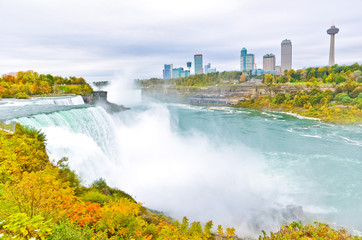 Wall Mural - view of niagara falls from american side in autumn.
