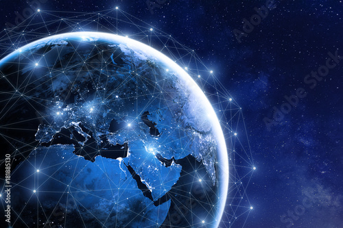 Fotografía Global communication network around planet Earth in space, worldwide exchange