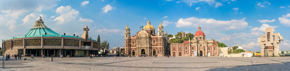 Basilica square of Our Lady of Guadalupe in Mexico city - obrazy, fototapety, plakaty 
