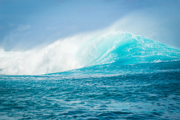 Wall Mural - Vague de Teahupoo