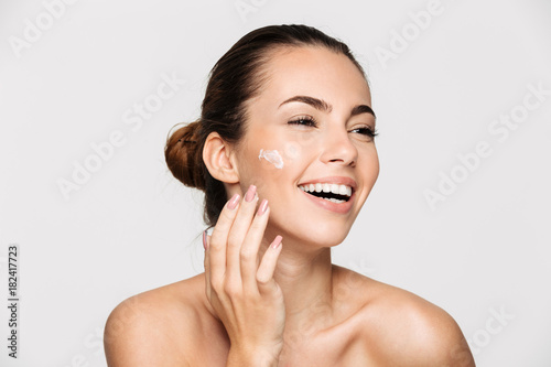 Cuadros en Lienzo Close up beauty portrait of a laughing half naked woman