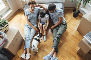 Wall Mural - Family Moving in New Home