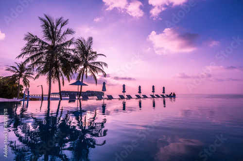 Sunset On Maldives Island Water Villas Resort Beautiful Sky And Clouds Beautiful Beach Background For Summer Travel With Sun Beach Wooden Jetty Summer Mood Sun Beach Background Concept Compre Esta Fotografia E