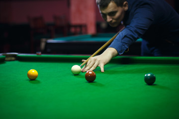 Wall Mural - Ball and Snooker Player