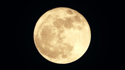 the 2017 super moon moments after moonrise on december 3rd