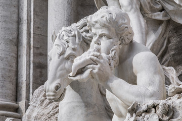 Canvas Print - Details of Trevi Fountain statues