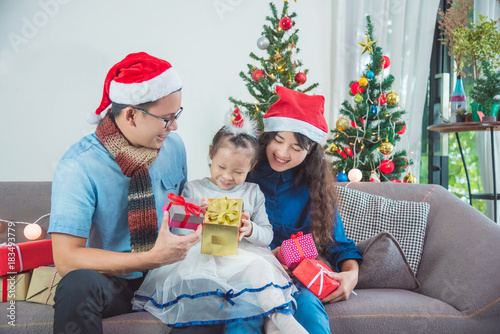 what to get asian parents for christmas