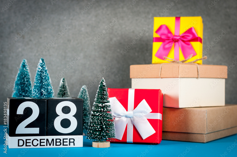 December 28th. Image 28 day of december month, calendar at christmas and new year background with gifts and little Christmas tree Stock Photo | Adobe Stock