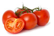 rote frische Tomaten auf weiß
