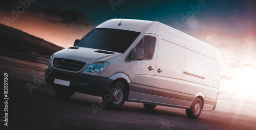 Cuadros en Lienzo White van for freight haulage on a freeway
