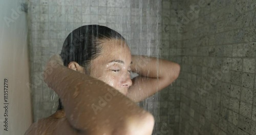 You tube korea women showering — photo 13