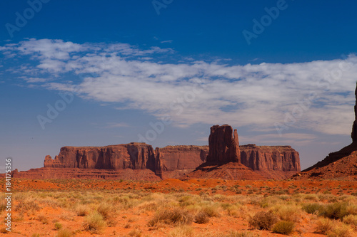 Fotografia Monument Valley in the Navajo Tribal Park, USA