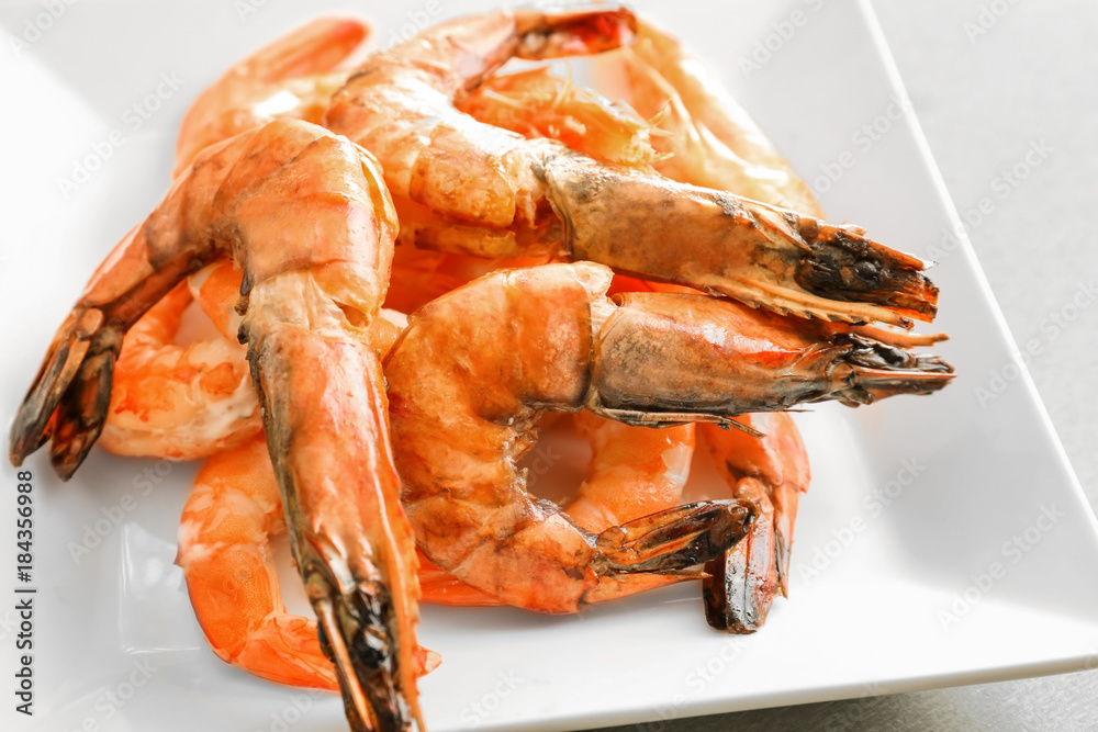 Delicious shrimps on plate, closeup