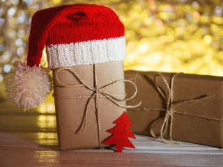 picture where the Christmas gift box