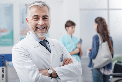 Fotomural Medical staff posing at the hospital