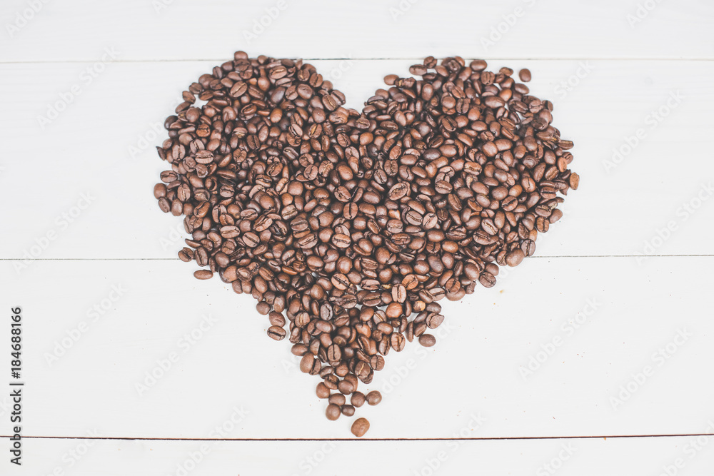 Ziarna kawy serce - obrazy, fototapety, plakaty 
