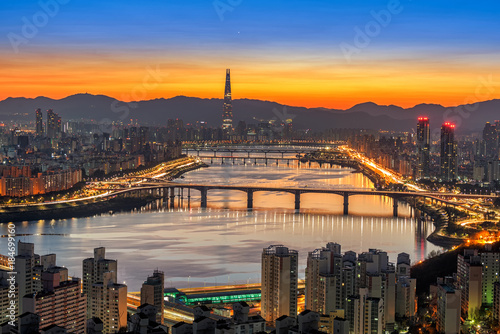 Plakat Seul pejzaż miejski Hangang most w Korea.