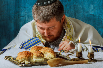 Heap of sweet round sabbath challah bread with