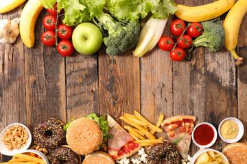 Wall Mural - fast food or health food