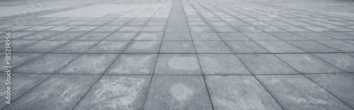 Fotografía Perspective View of Monotone Gray Brick Stone on The Ground for Street Road