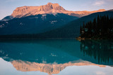 Fototapeta Góry - Emerald Lake
