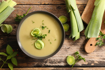 Canvas Print - bowl of leek soup