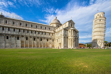 Wall Mural - Leaning tower and Pisa cathedral, Pisa, Italy