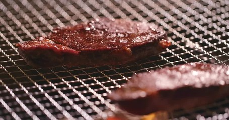 Canvas Print - BBQ Steak on metal net