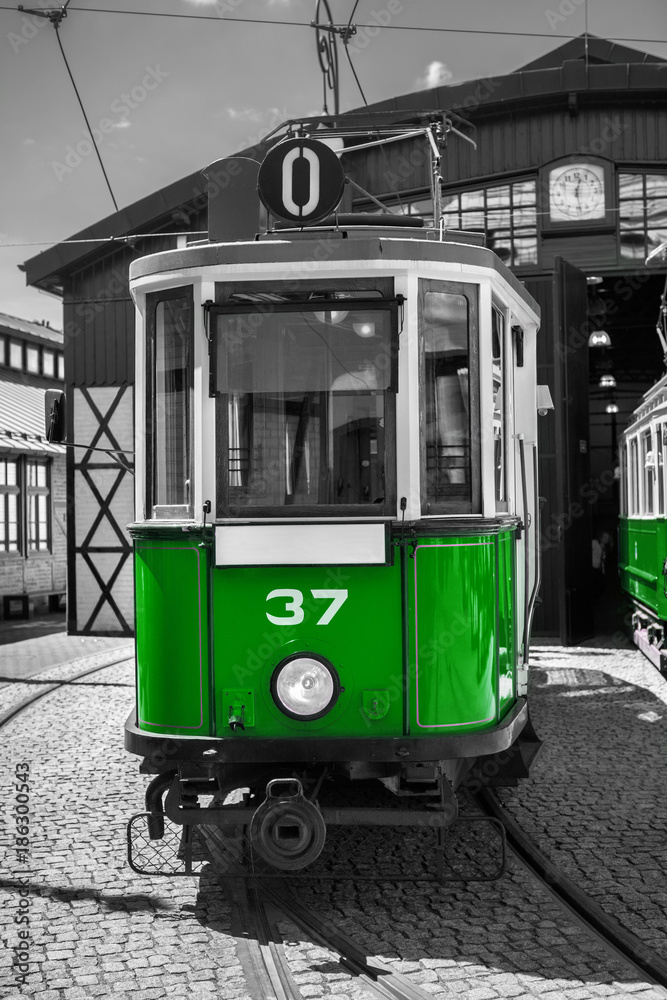 old and vintage green tram - obrazy, fototapety, plakaty 