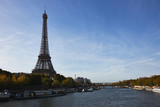 Fototapeta  - Eiffel tower in october.