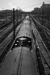 Poster - Voies ferrées de banlieue parisienne en noir et blanc