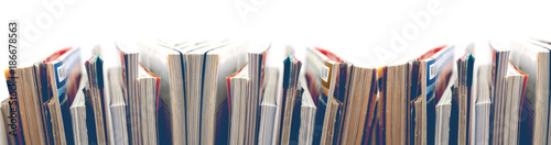 Fotomural Revistas y libros sobre fondo blanco.Entretenimiento y lectura.