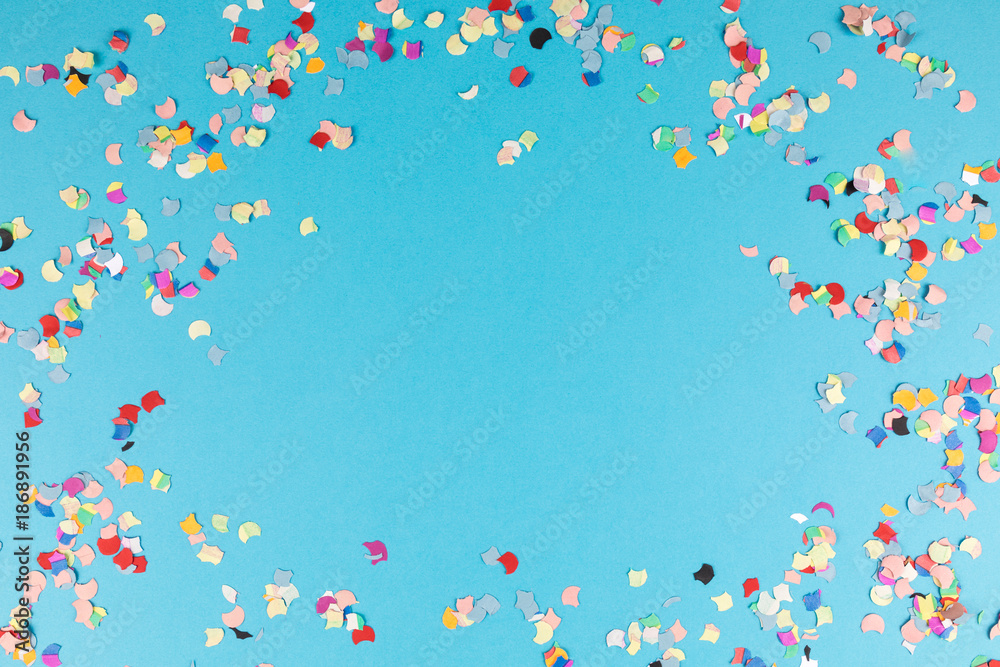 blue background frame with confetti - obrazy, fototapety, plakaty 