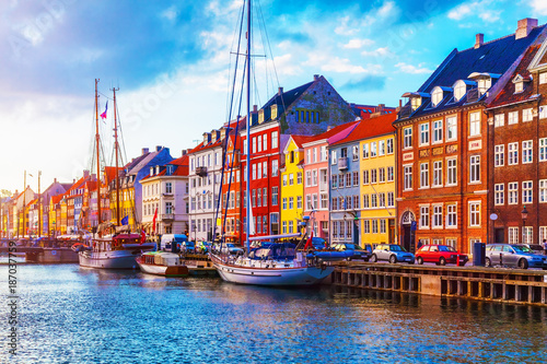 Nyhavn, Copenhagen, Denmark Canvas Print